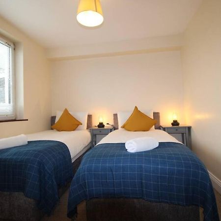 Ferienwohnung Large 3 Bed, Galway City Centre Exterior foto