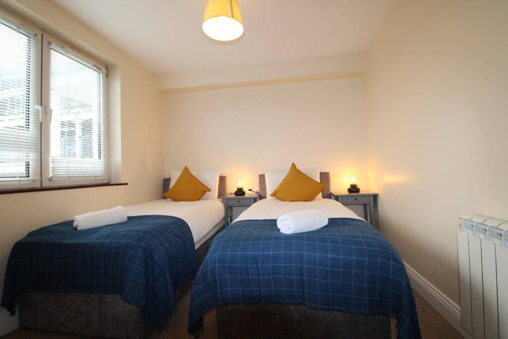 Ferienwohnung Large 3 Bed, Galway City Centre Exterior foto